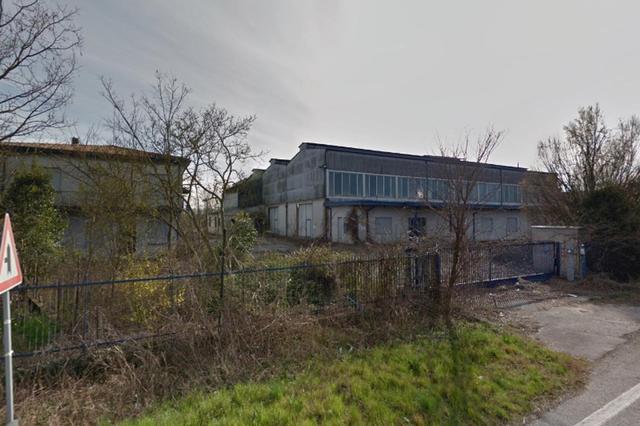 #11025 Complesso industriale (ex fonderia) in vendita - foto 2