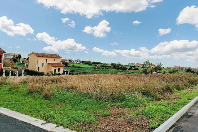 #22811 Terreno edificabile di 1276 mq in vendita - foto 3