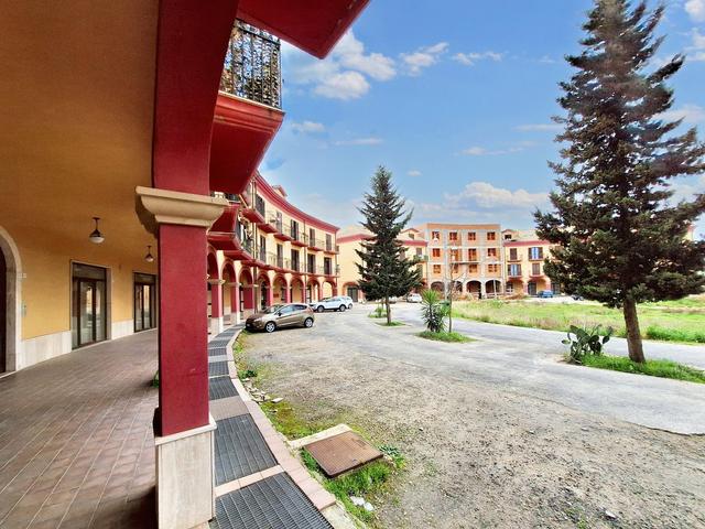 Negozi in vendita