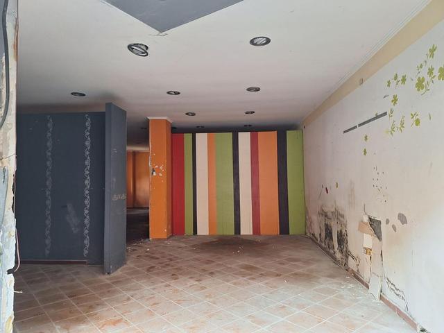 #24356 Negozio in zona residenziale in vendita - foto 3