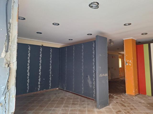 #24356 Negozio in zona residenziale in vendita - foto 4