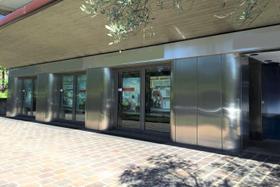 Banche in vendita