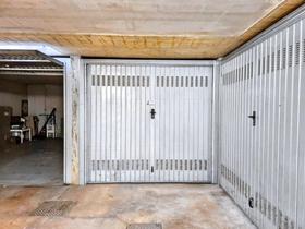 Garage in vendita