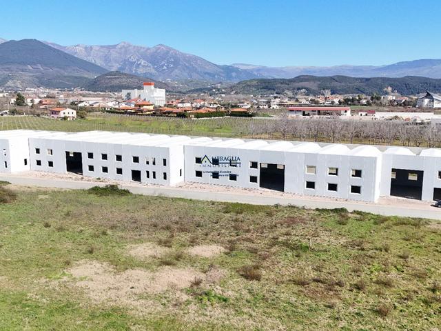 Stabilimenti produttivi in vendita
