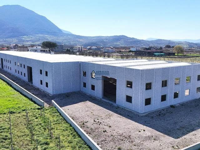 Stabilimenti produttivi in vendita