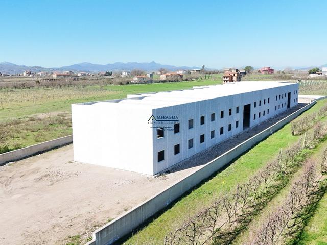 Stabilimenti produttivi in vendita