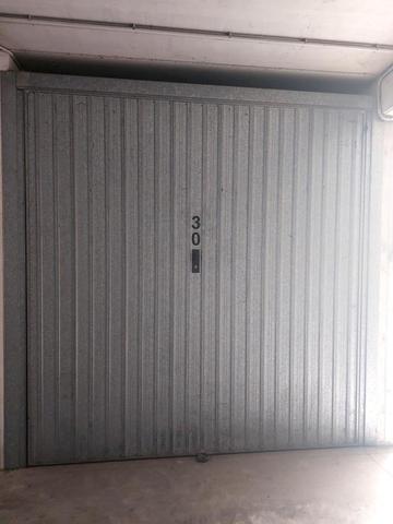 Garage in vendita