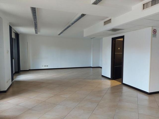 #24706 Ufficio in complesso residenziale con piscina sub 502 in vendita - foto 9