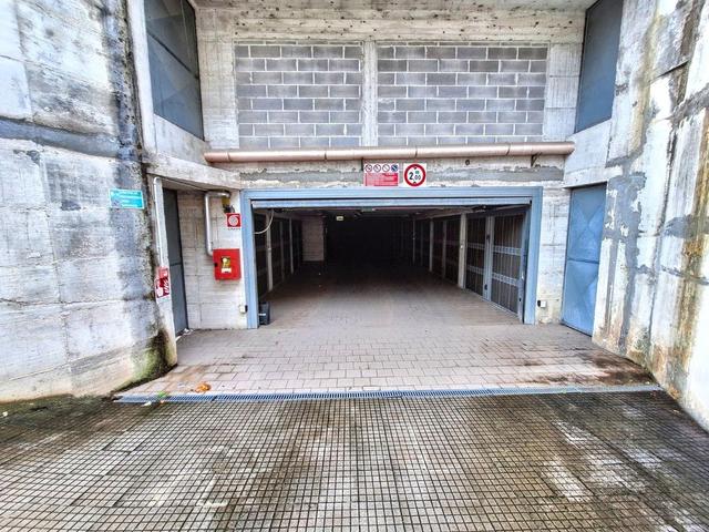 Garage in vendita