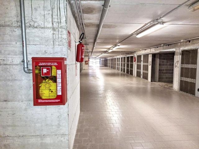 Garage in vendita