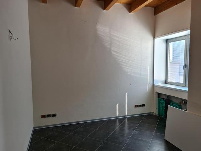 #13244 Due negozi ex centri medici in vendita - foto 33