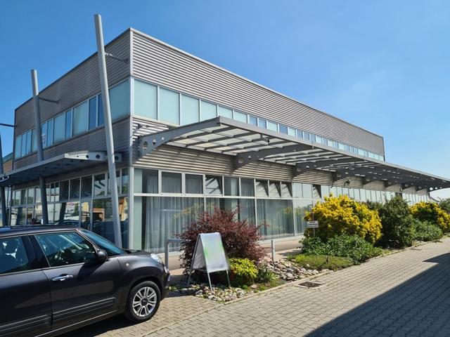 #13244 Due negozi ex centri medici in vendita - foto 39