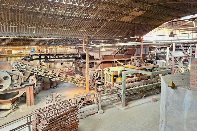 #24602 Stabilimento produttivo con uffici e impianti in vendita - foto 12