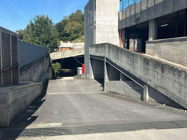 Garage in vendita