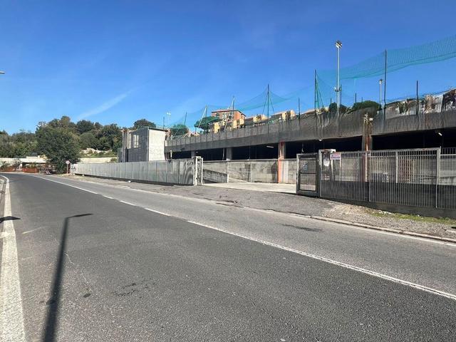 Garage in vendita