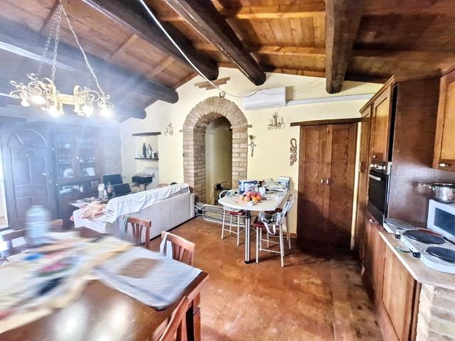 Rustici e casali in vendita