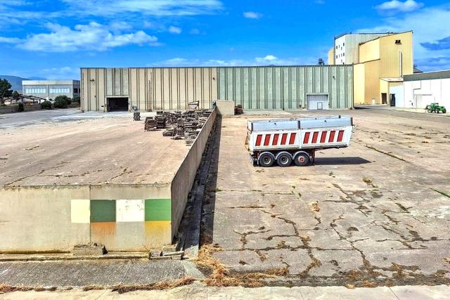 #2536059 Complesso artigianale con cortile e pertinenze in vendita - foto 25