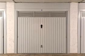 Garage in vendita