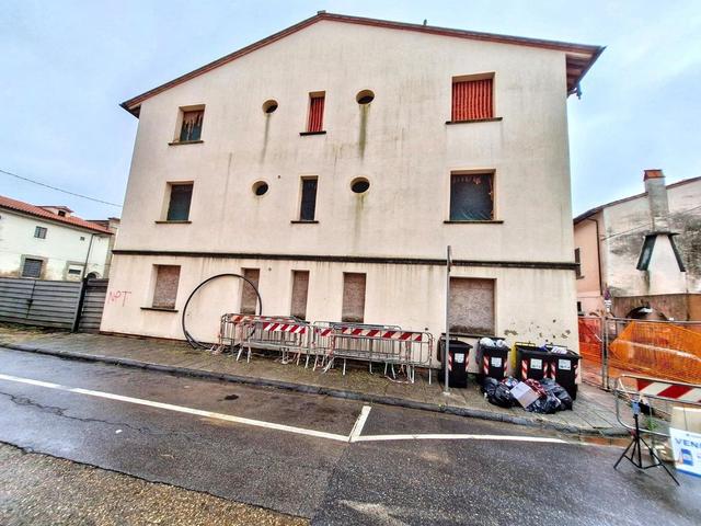 Palazzi in vendita