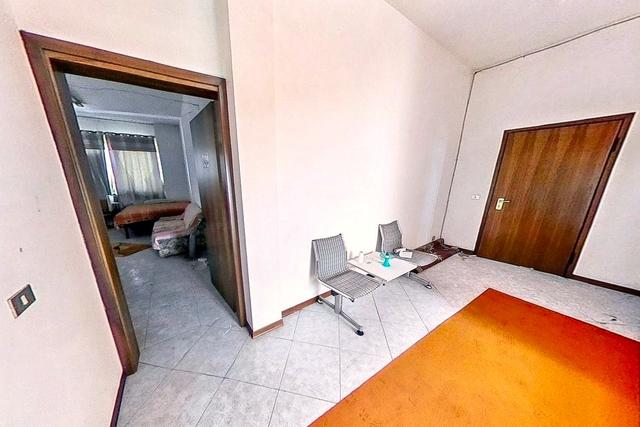 #2536689 Due uffici e tre box auto in edificio pluriuso in vendita - foto 7