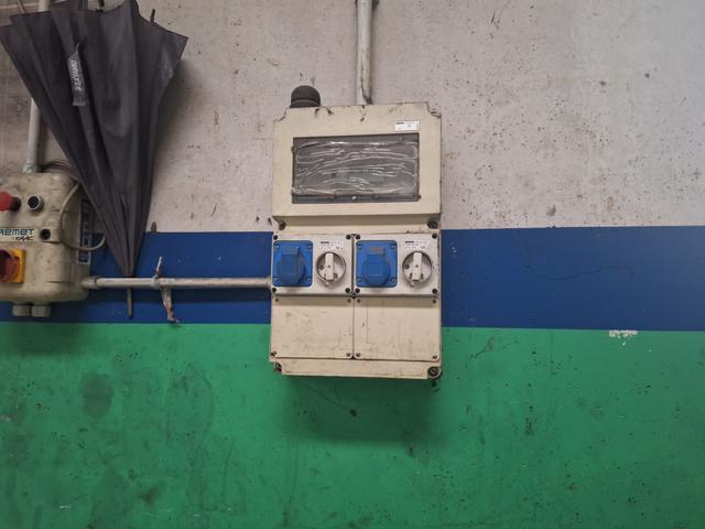 Stabilimenti produttivi in vendita