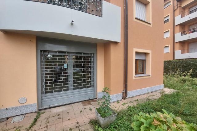 Negozi in vendita