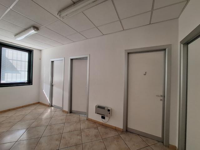 #2638717 Capannone con uffici e corte in vendita - foto 5