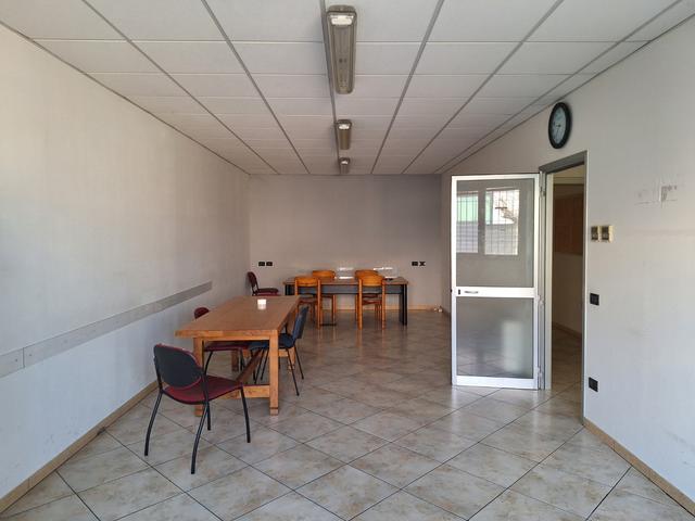 #2638717 Capannone con uffici e corte in vendita - foto 7