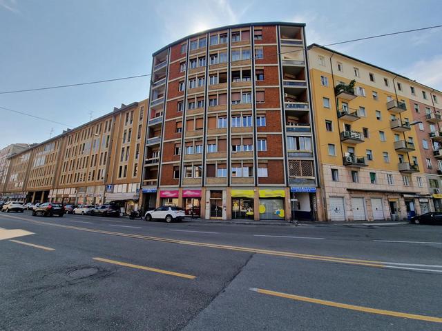 Garage in vendita
