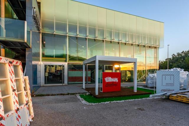 Stabilimenti produttivi in vendita