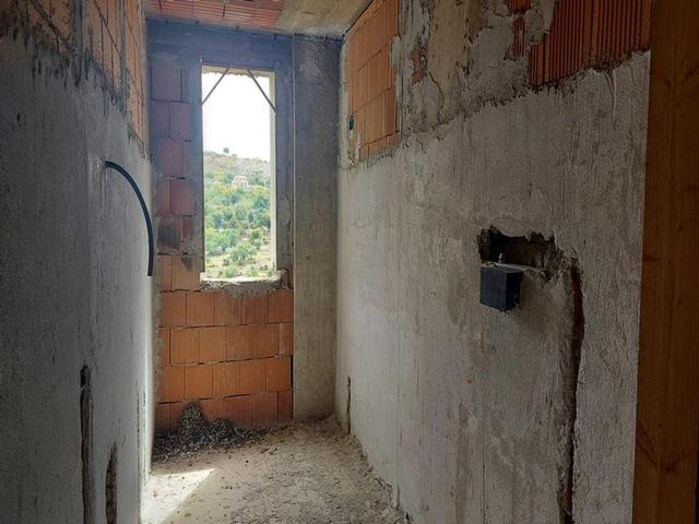 #14605 Terreno edificabile con edificio residenziale in costruzione in vendita - foto 18