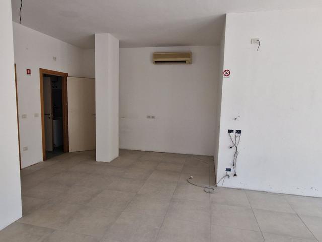 Bancari in vendita