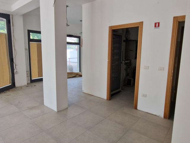 Bancari in vendita
