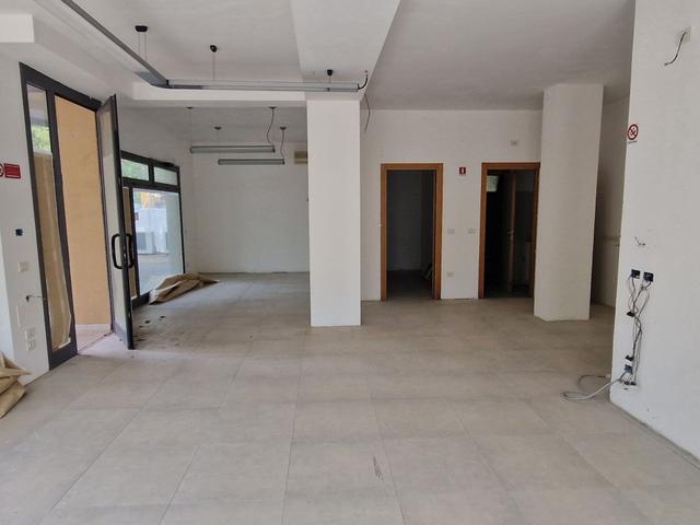 Bancari in vendita