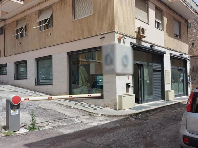 #18259 Locale commerciale in centro storico in vendita - foto 10