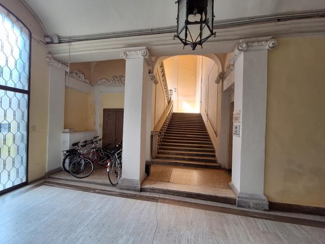 Grandi dimensioni in vendita