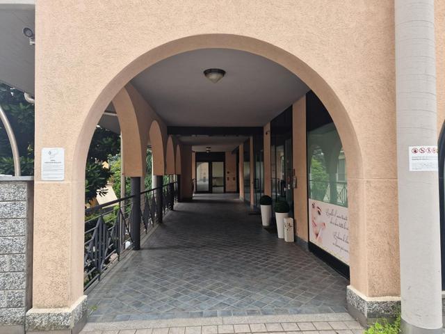 Grandi dimensioni in vendita