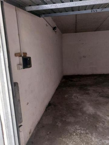 Garage in vendita