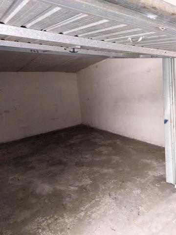 Garage in vendita