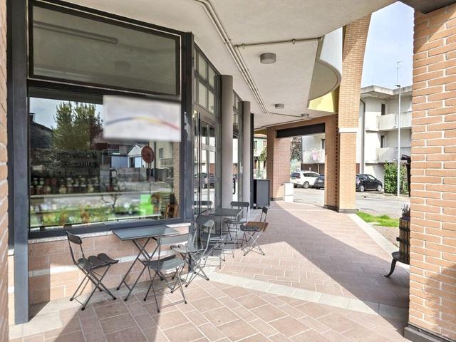 Negozi in vendita