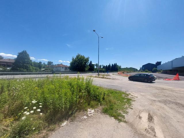#2537053 Due lotti di terreno edificabile commerciale in posizione strategica in vendita - foto 12
