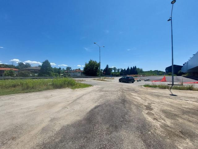 #2537053 Due lotti di terreno edificabile commerciale in posizione strategica in vendita - foto 15