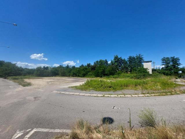 #2537053 Due lotti di terreno edificabile commerciale in posizione strategica in vendita - foto 16