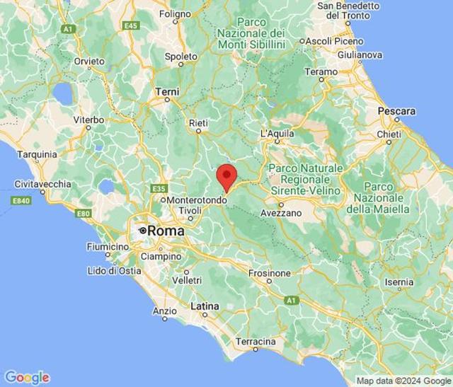 #23521 Stabilimento industriale con casale in vendita - foto 9
