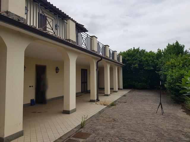 Ville in vendita
