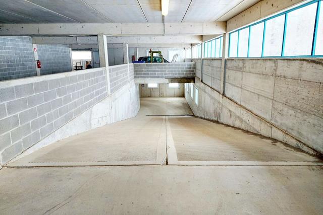 Posti auto in vendita