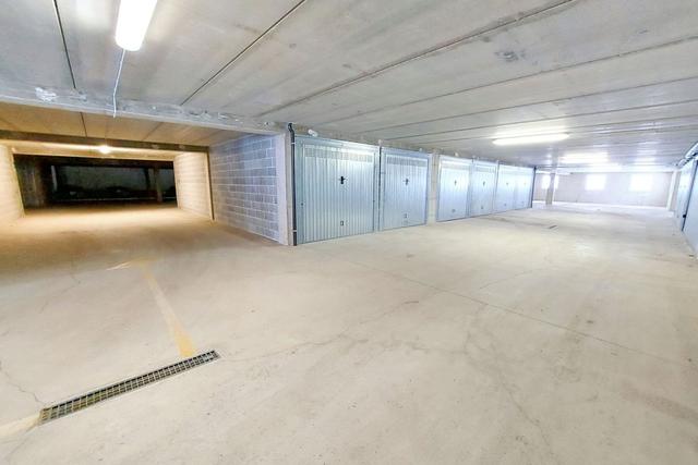 Posti auto in vendita