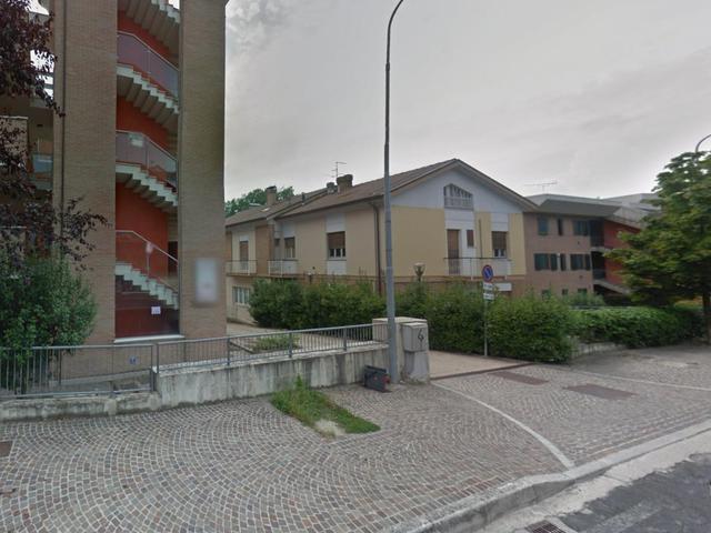 Garage in vendita