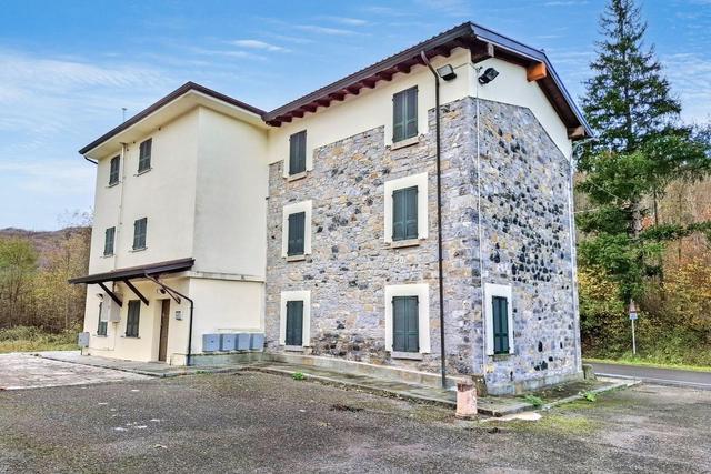 Palazzi in vendita
