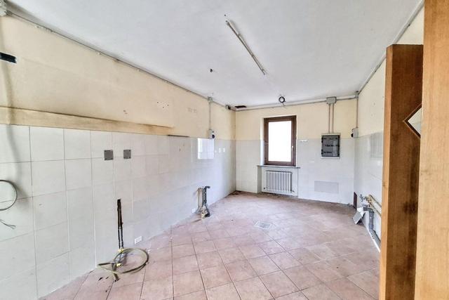 Palazzi in vendita